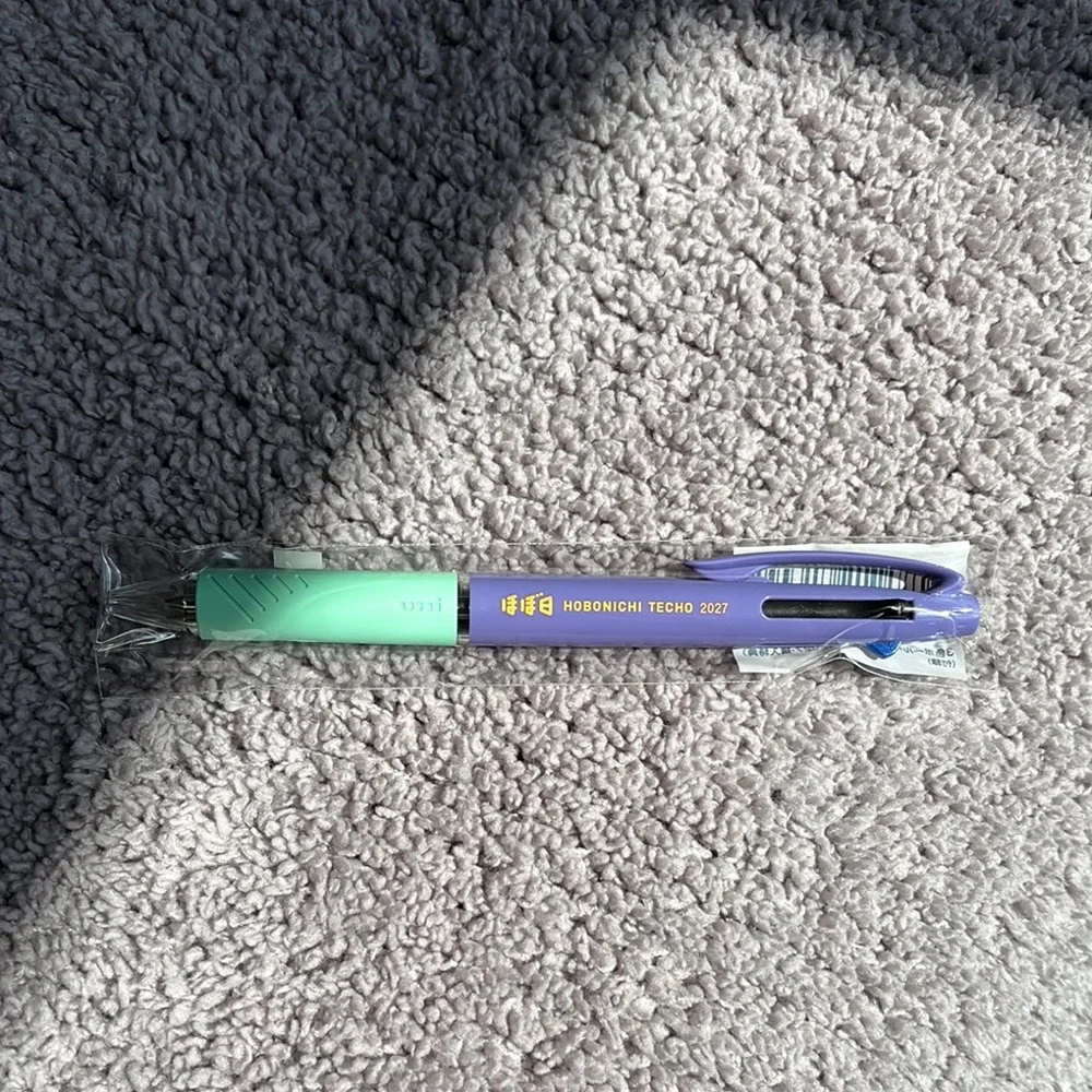 Hobonichi Techo 2027 Uni pen - Purple & Mint Green